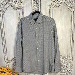 Club Room Men's Black and White Checkered Shirt Slim Fit